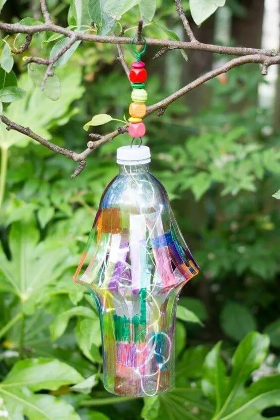 Поделки из пластиковых бутылок для сада и огорода фото 22
