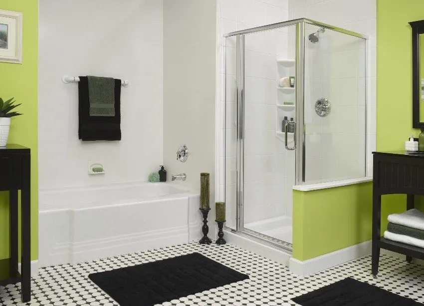 В кабине открытого типа можно оборудовать только настенный душ