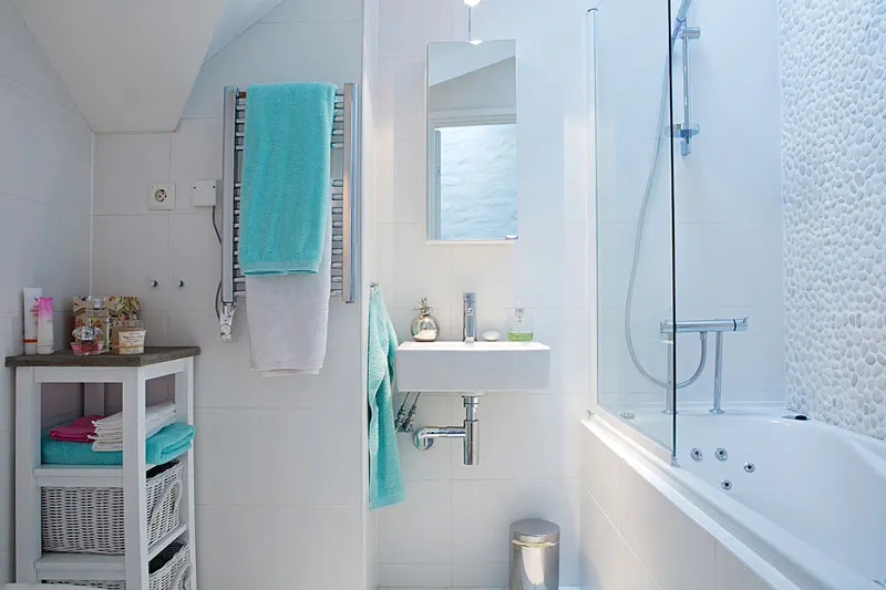 Интерьер ванной комнаты в скандинавском стиле